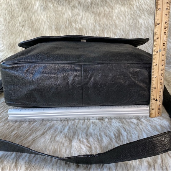 Gucci Guccissma Leather Messenger Bag - Picture 15 of 15